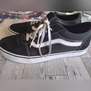 Vans Old Skool size 9.5